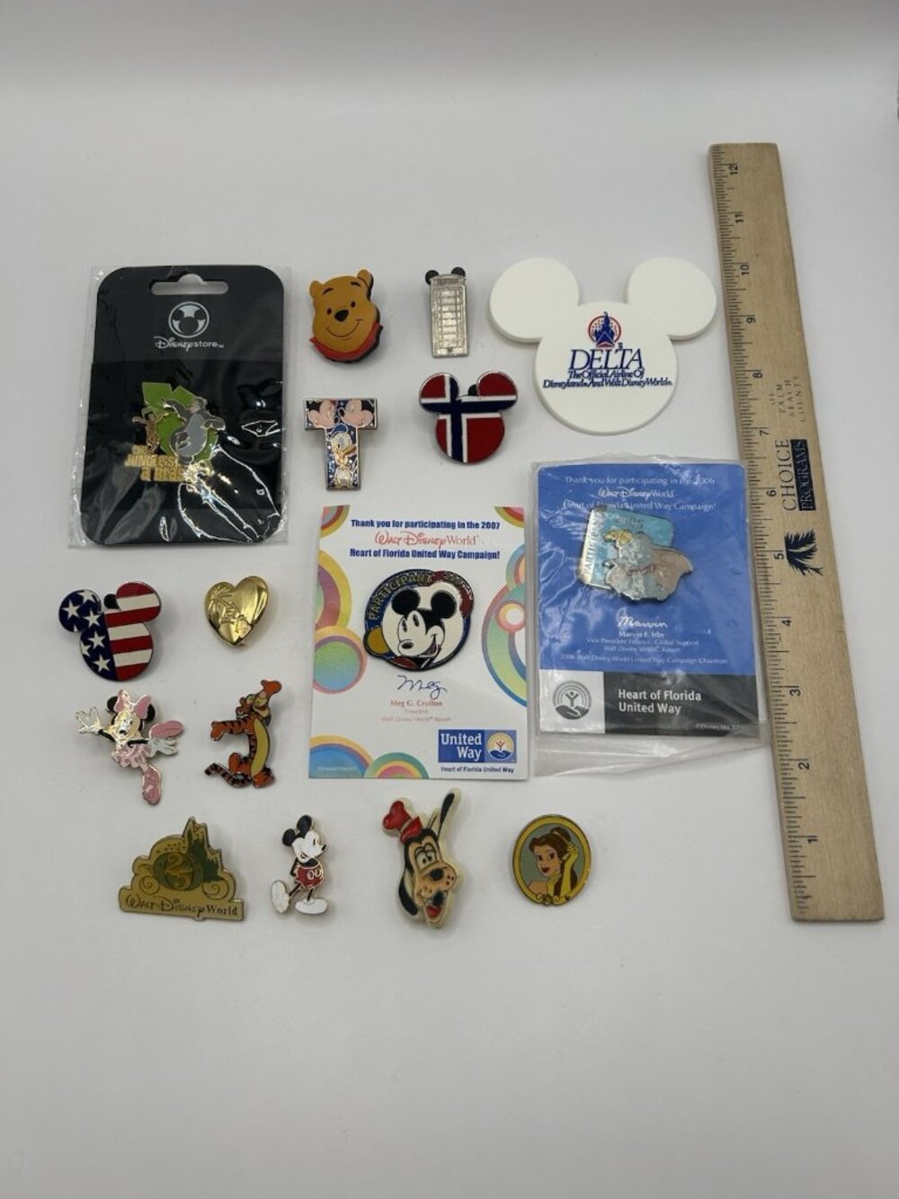 Lot of 16 Disney Trading Pins Mickey Pooh Tigger Minnie WDW Delta Mixed Vintage - Picture 10 of 16